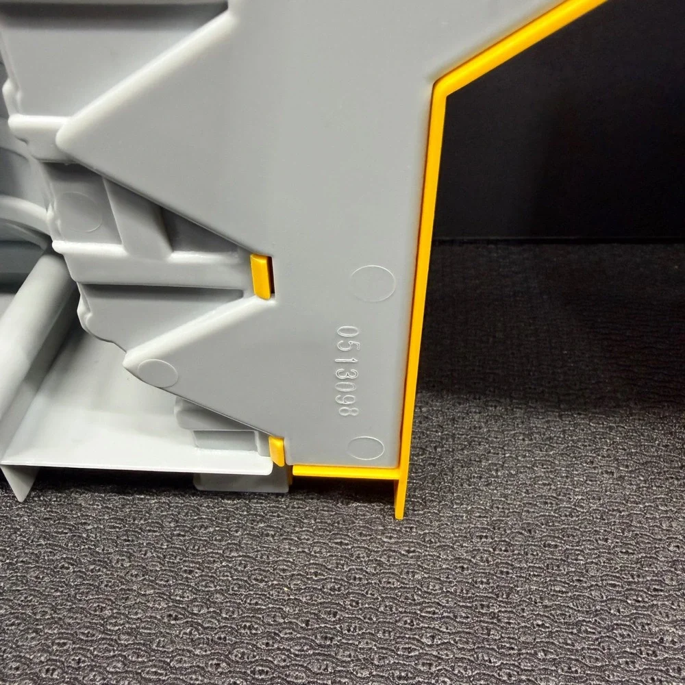 KNEX Super Mario Bowsers Castle Entrance Facade Replacement Part 0513098 Grey